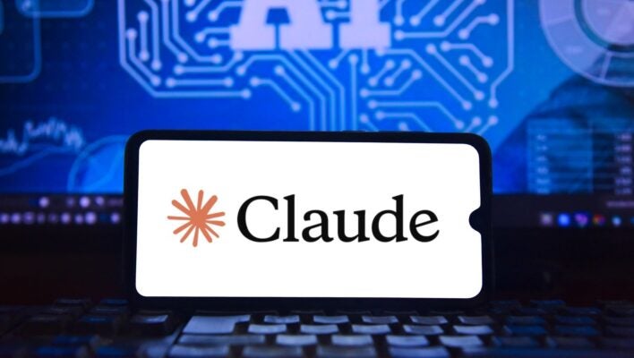 claude ai dark 708x400