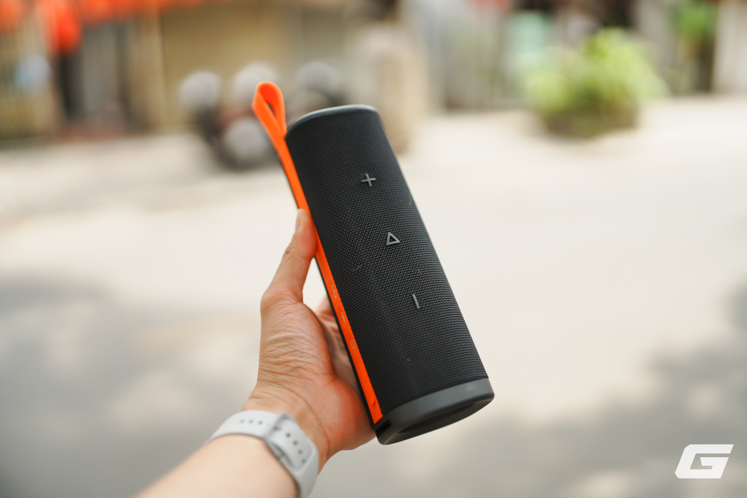 review loa xiaomi sound outoor genk 06