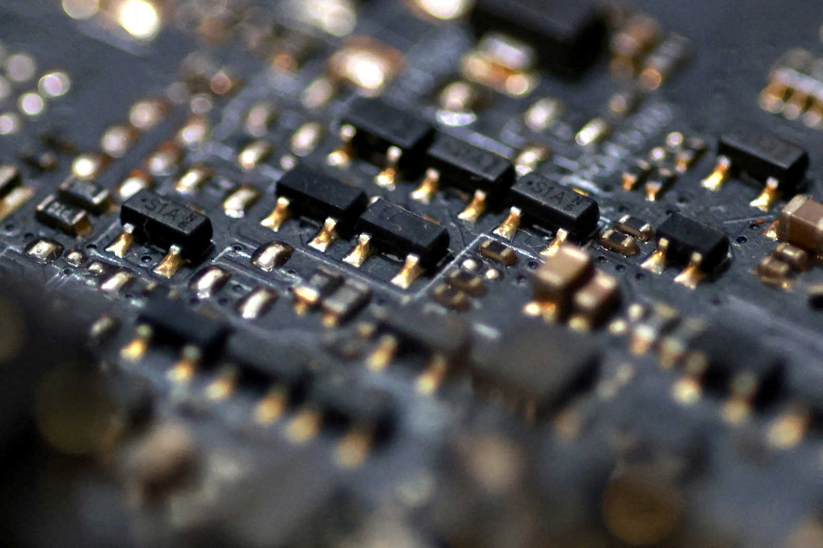 20260204d92246e3014449bb83b03c824ec20d6e