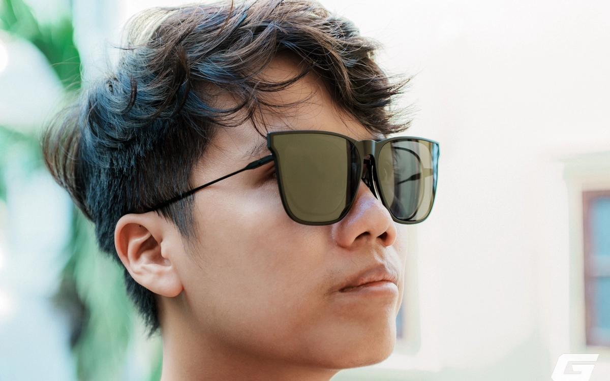 8 kiểu đồ chống nắng, chống nóng đón hè về, có món đang giảm đến nửa giá