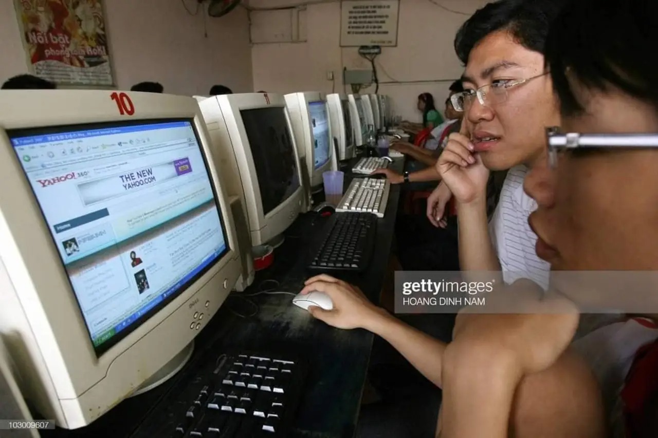 Cựu sinh viên Bách Khoa làm lại Yahoo Chat trong 2 tuần, nhưng có một thứ không thể 