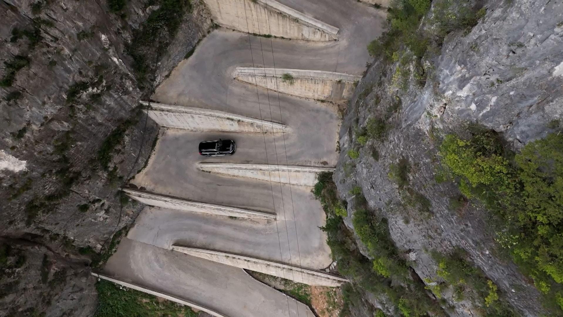 lingpaishi zigzag road2