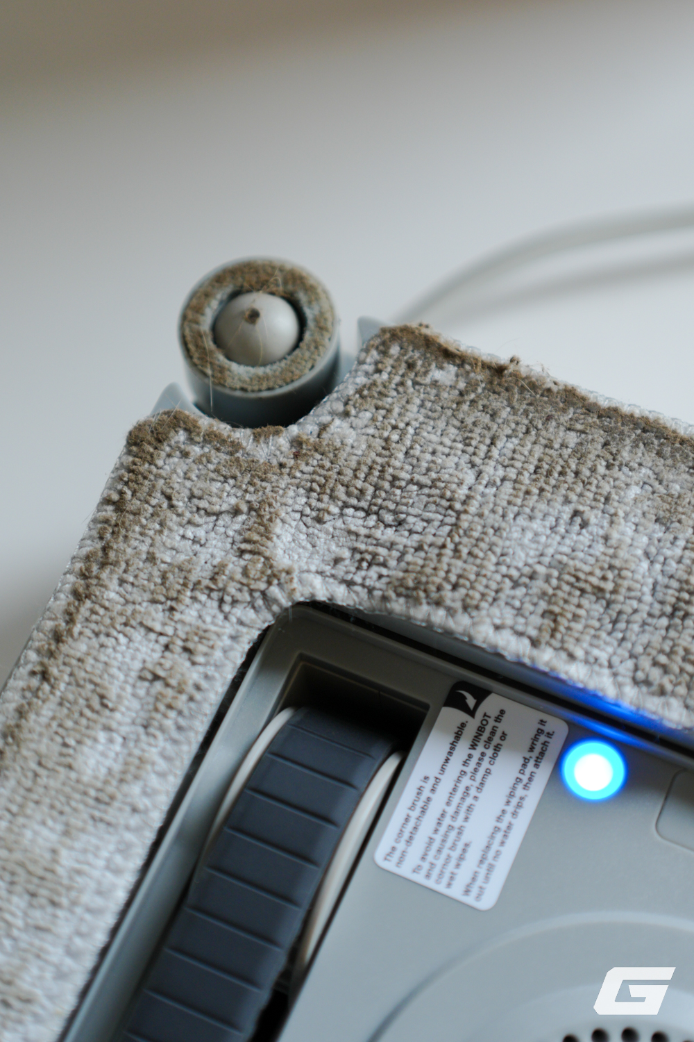 review robot lau kinh ecovacs winbot mini 2 genk 1