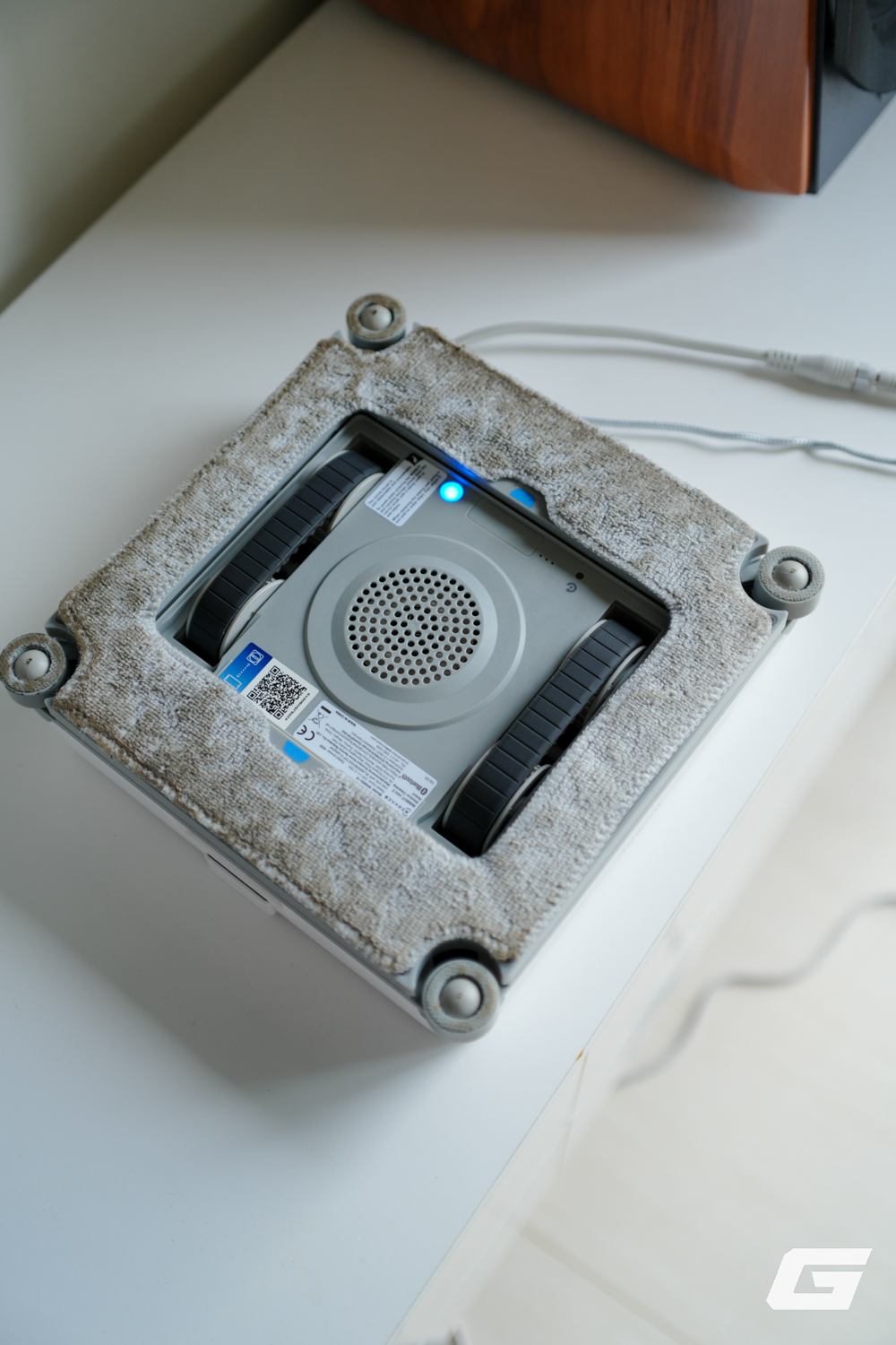 review robot lau kinh ecovacs winbot mini 2 genk 2