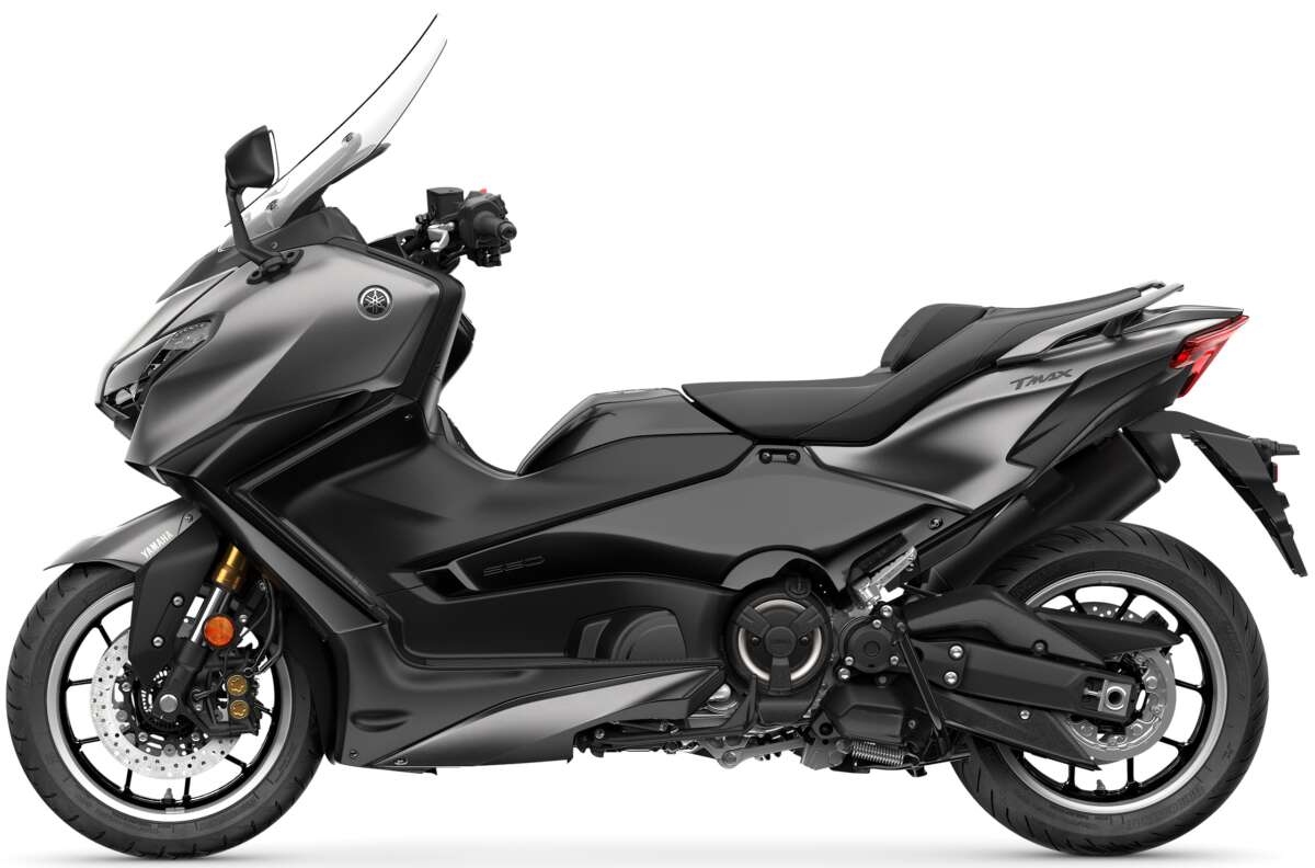 2026 yamaha tmax tech max crysta 1