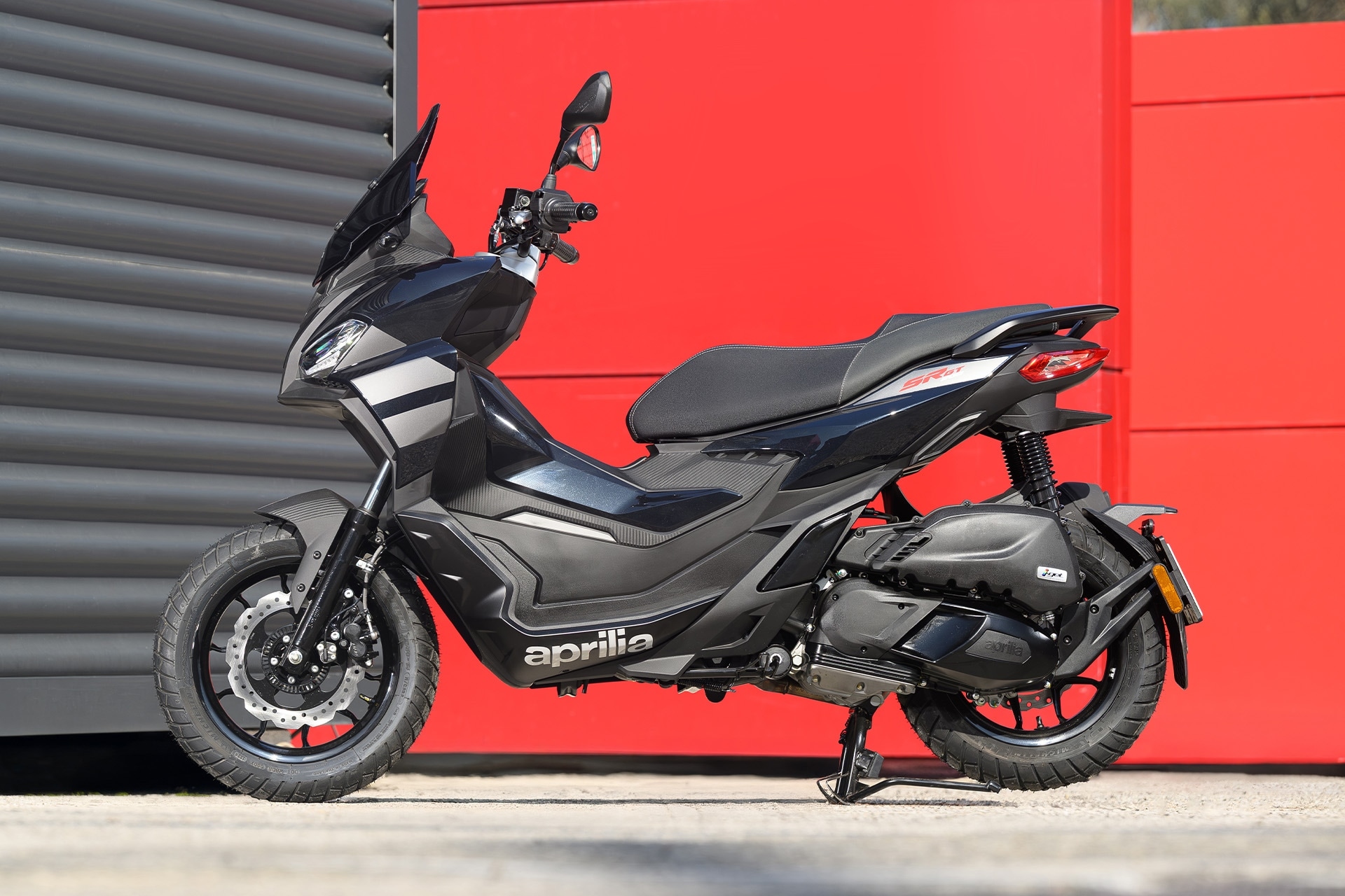 apriliasr gt200gallery