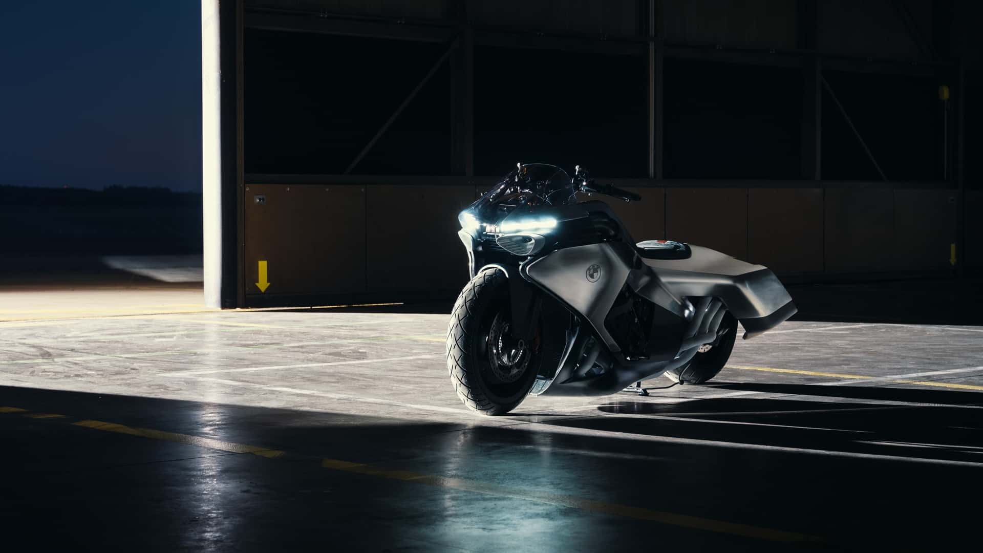 bmw motorrad vision k18