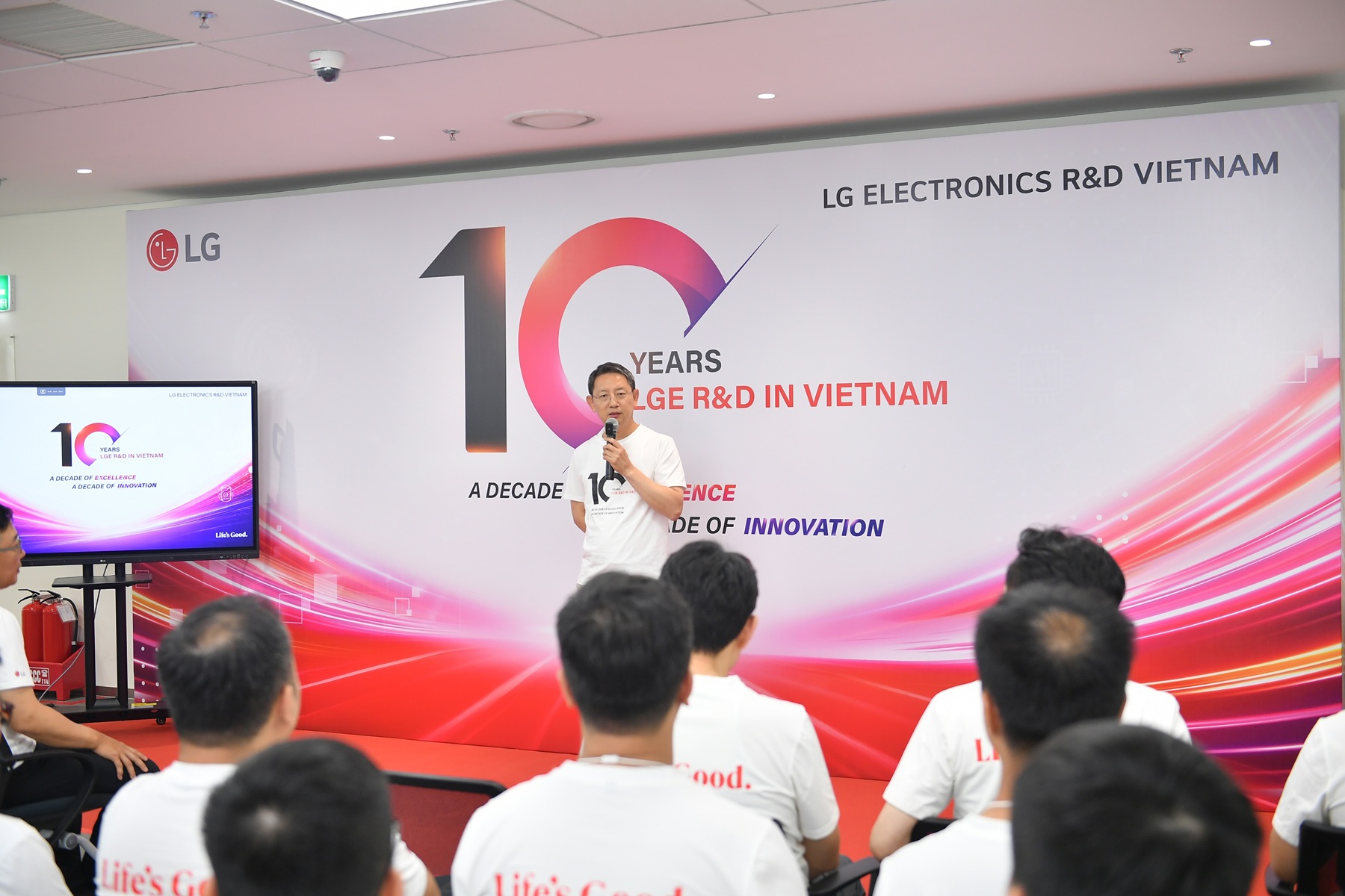 ong lee sang yong nhan manh tam quan trong cua trung tam rd tai viet nam trong mang luoi rd toan cau