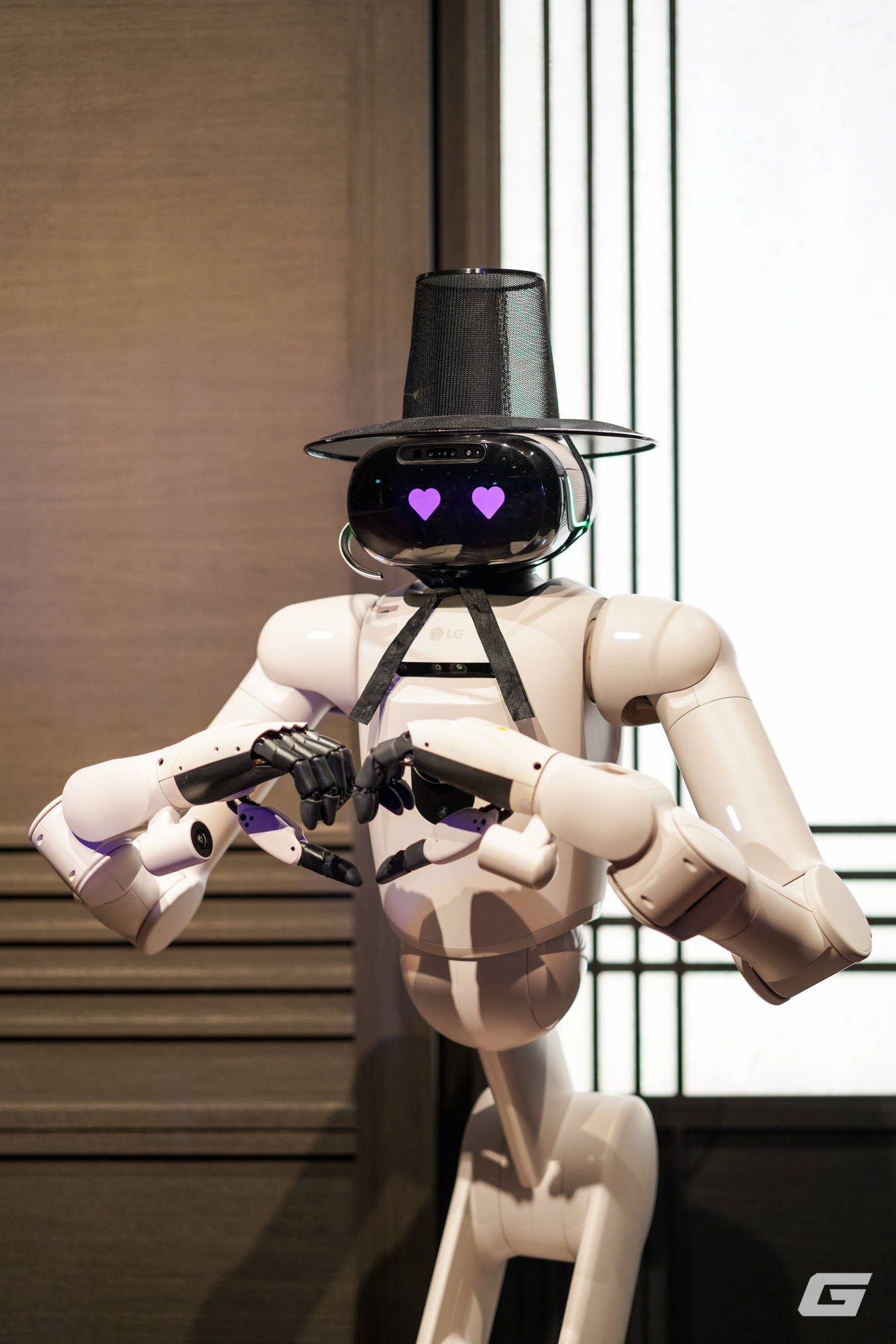 lg robot genk 3