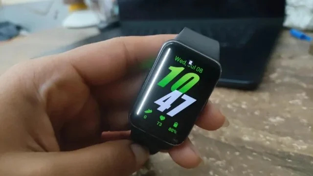 people get green lines on their phones i got mine on my v0 tl0rmnakucch1