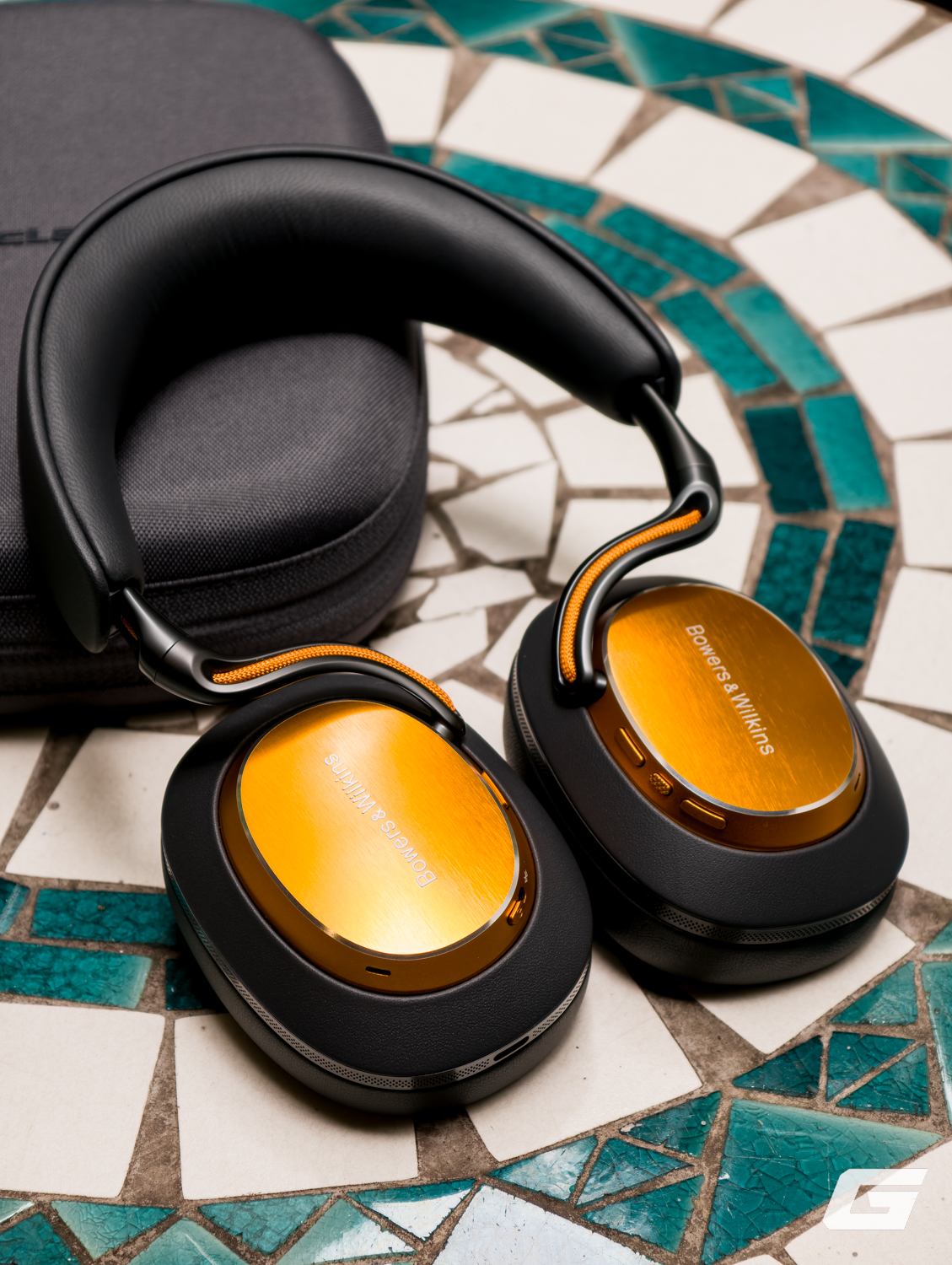 review tai nghe bowers wilkins px8 mclaren edition 14