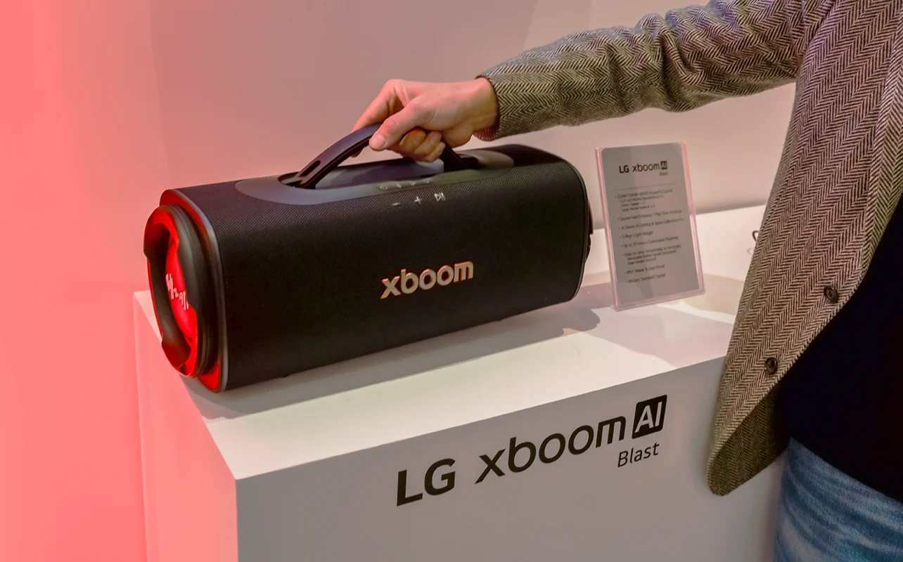 loa bluetooth lg xboom blast chinh hang4f324475a3f74266b81349bb5d9cfed0