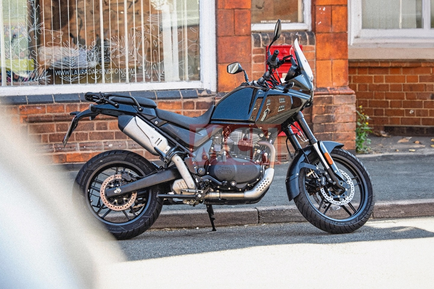 himalayan 750 spy 3jpg