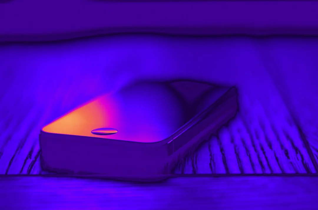 police freak out at iphones mysteriously rebooting v0 ym8r1ekg
