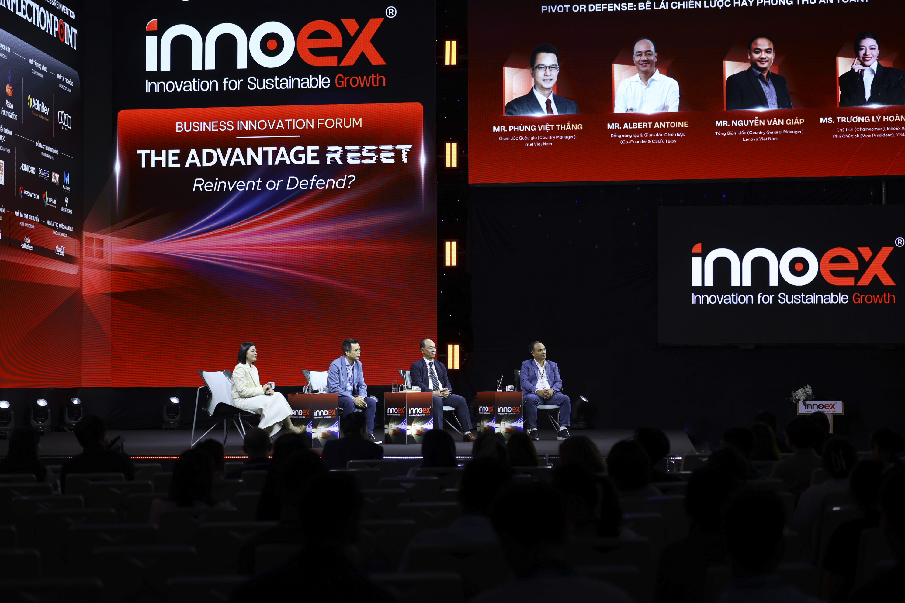 panel 1buisness forum