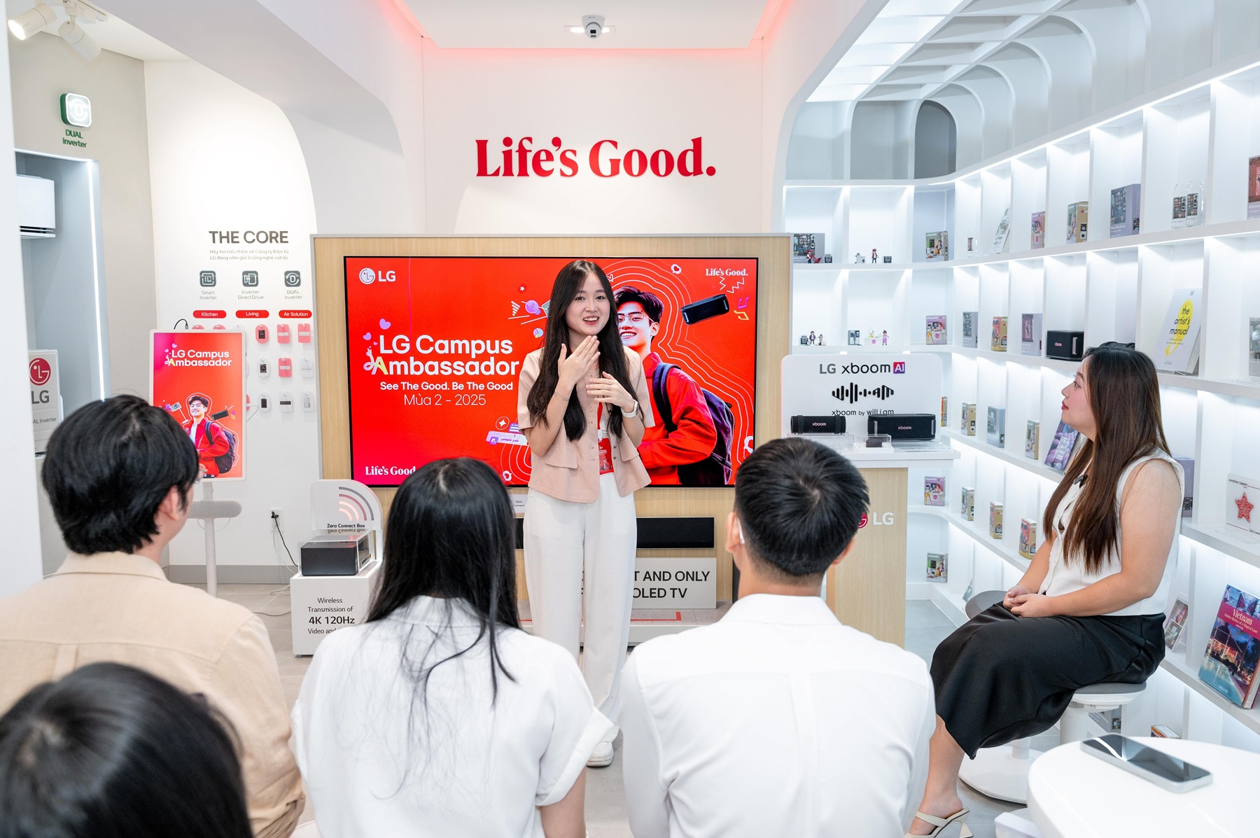 lg campus ambassador 2026 tim kiem nhung nguoi tre co kha nang ke cau chuyen cua chinh minh ro net va san sang hanh dong