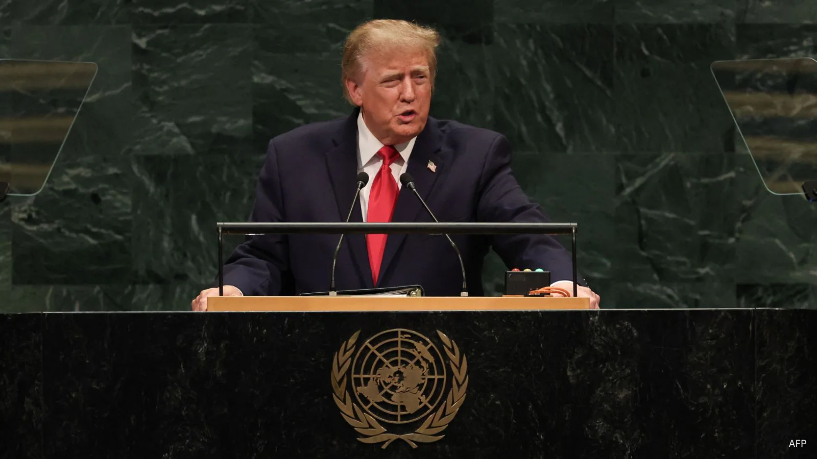 tj86thu8trump un650x40022september26