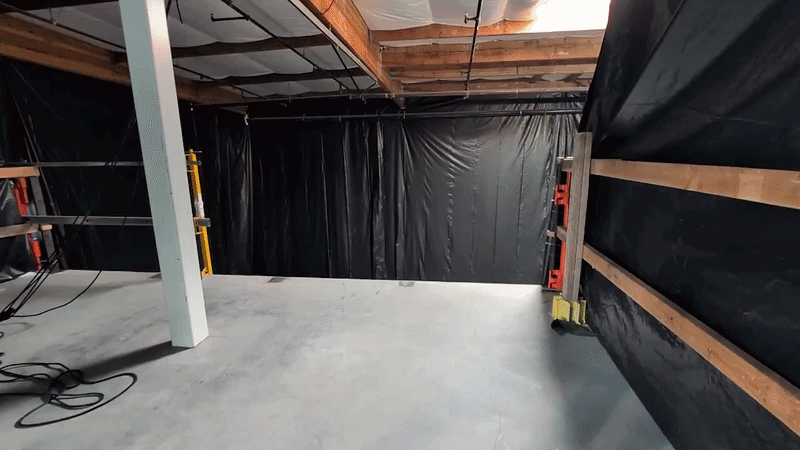 brettadcockonx herearesomeofthebehindthescenesforthef02decommissiontobeclear weactuallytrainedourrobotstojumpautonomouslyshippedthemtofinlandandhadthemleapintoavatofmoltensteel ezgifcom video to gif converter