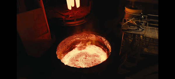 thehumanoidroboticscompanyfiguremadetheiroldergenrobotsjumpintotheirdeathyestheyactuallydidthis r interestingasfuck ezgifcom video to gif converter