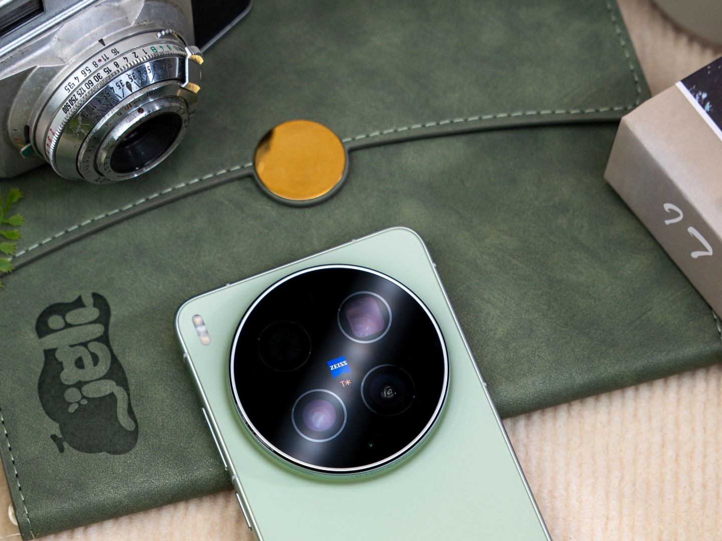vivo x500 ultra was fuer die 35mm und 85mm zeiss kameras geplant ist