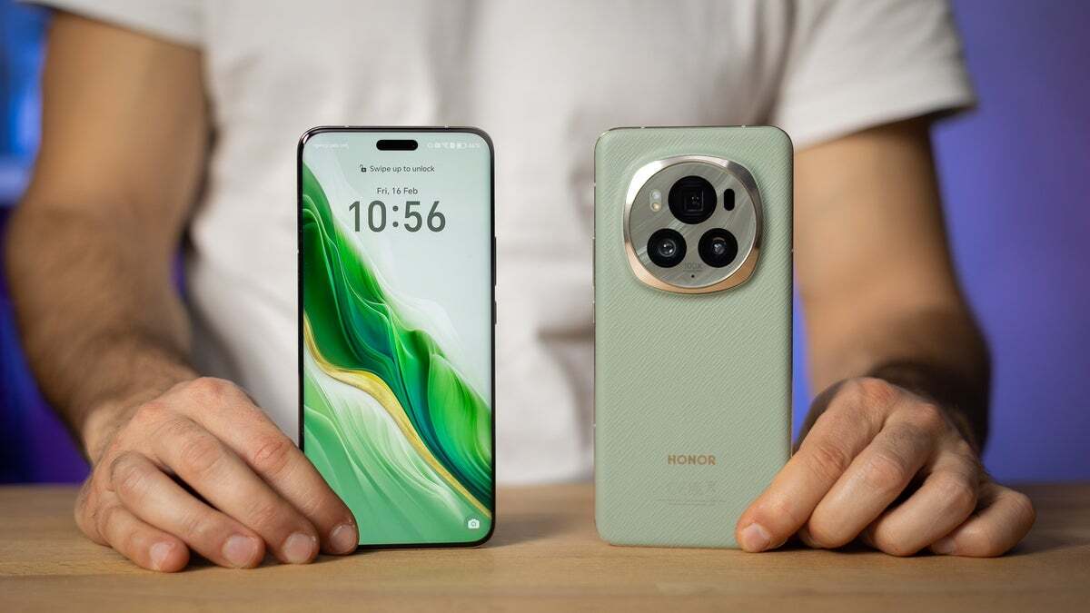 Chuyên gia công nghệ: 