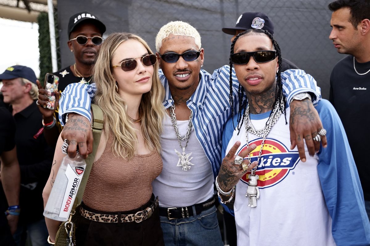 httpsprodstatic9netaufsd8f028