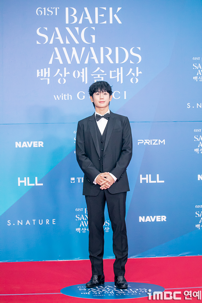 6dfd0786 9167 453f abab f04649e58c5d