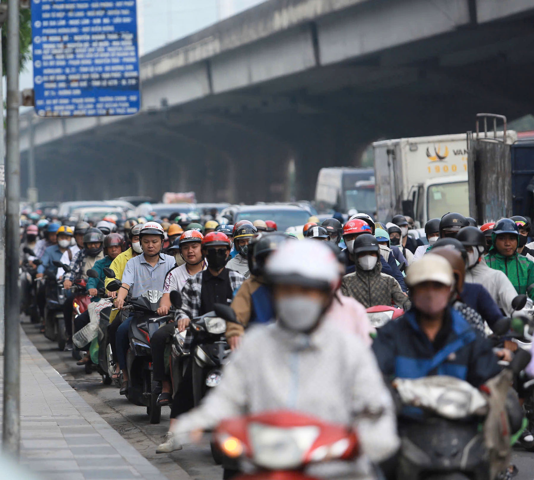 z65691700551524cdbc1960a75c525bb3ab5611f0a155efotor