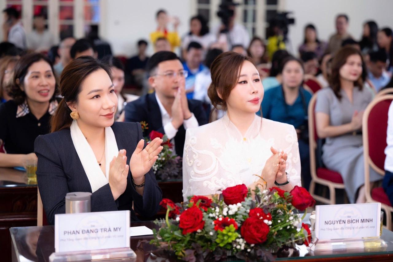 photo2025 08 0813 10 33