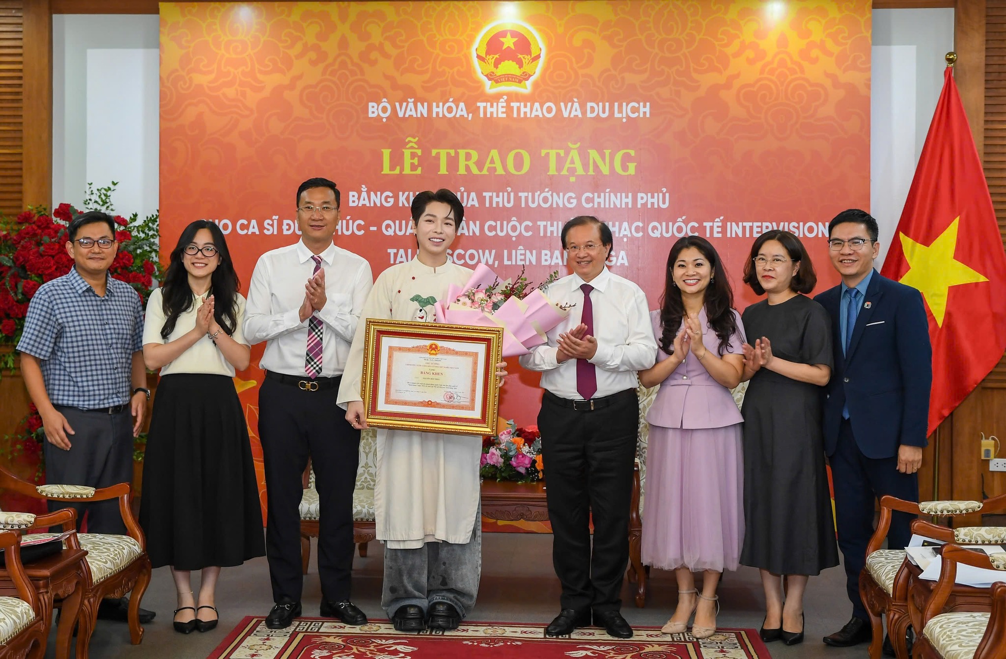 55550301815597238687831284859861150998227646n