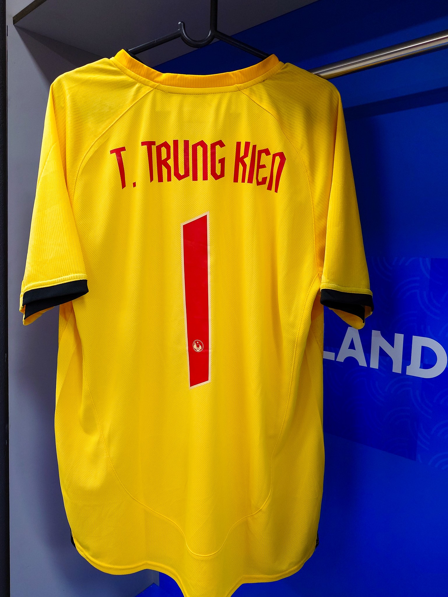 59340938511806233009382487409623412435945454n