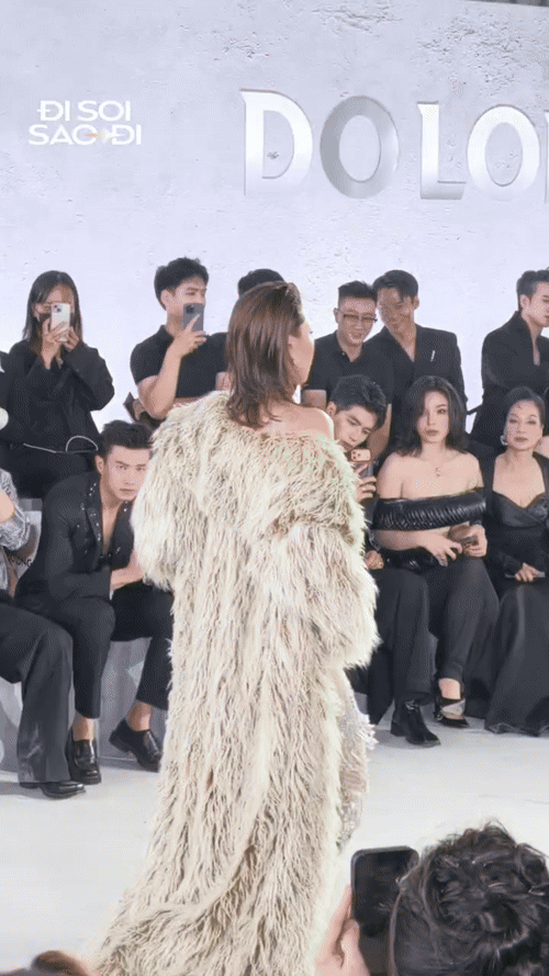 lv020251205175201 ezgifcom video to gif converter