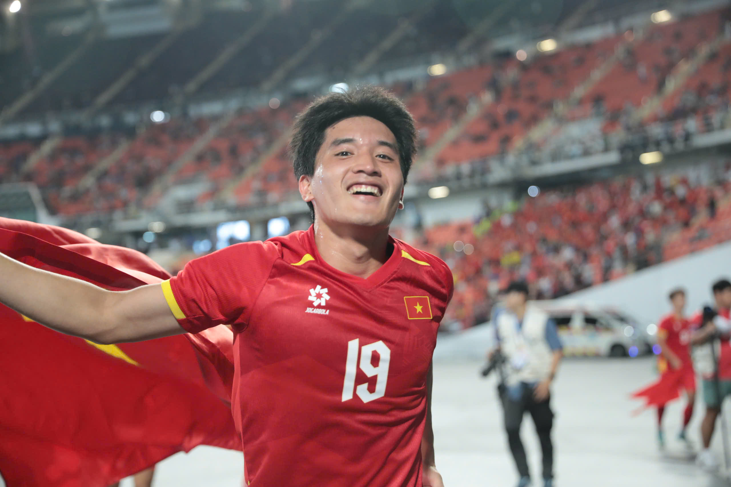 1687288060514015614 2