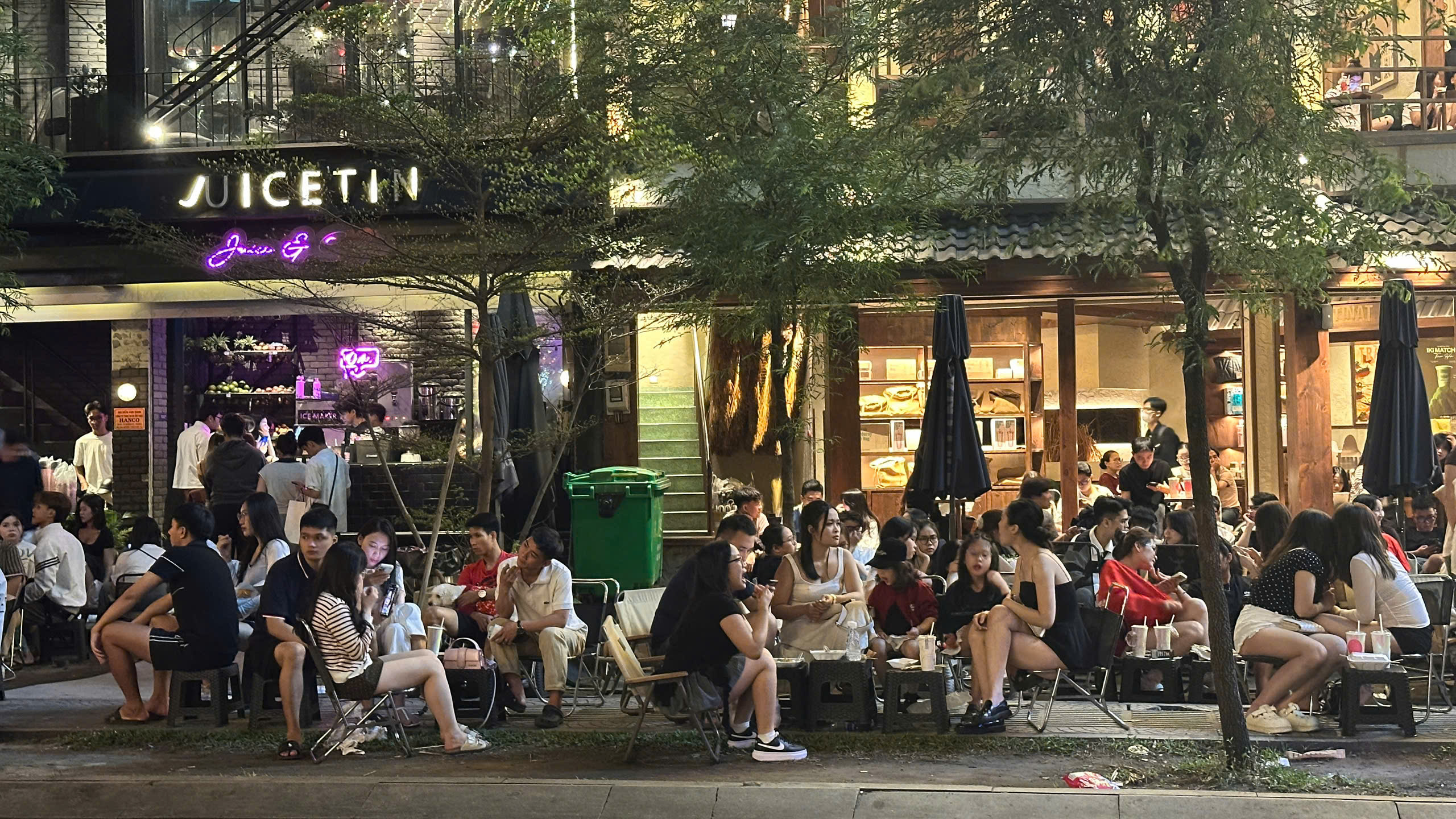 z7385946539873a580e0a797cf365bbfe4263124fda206