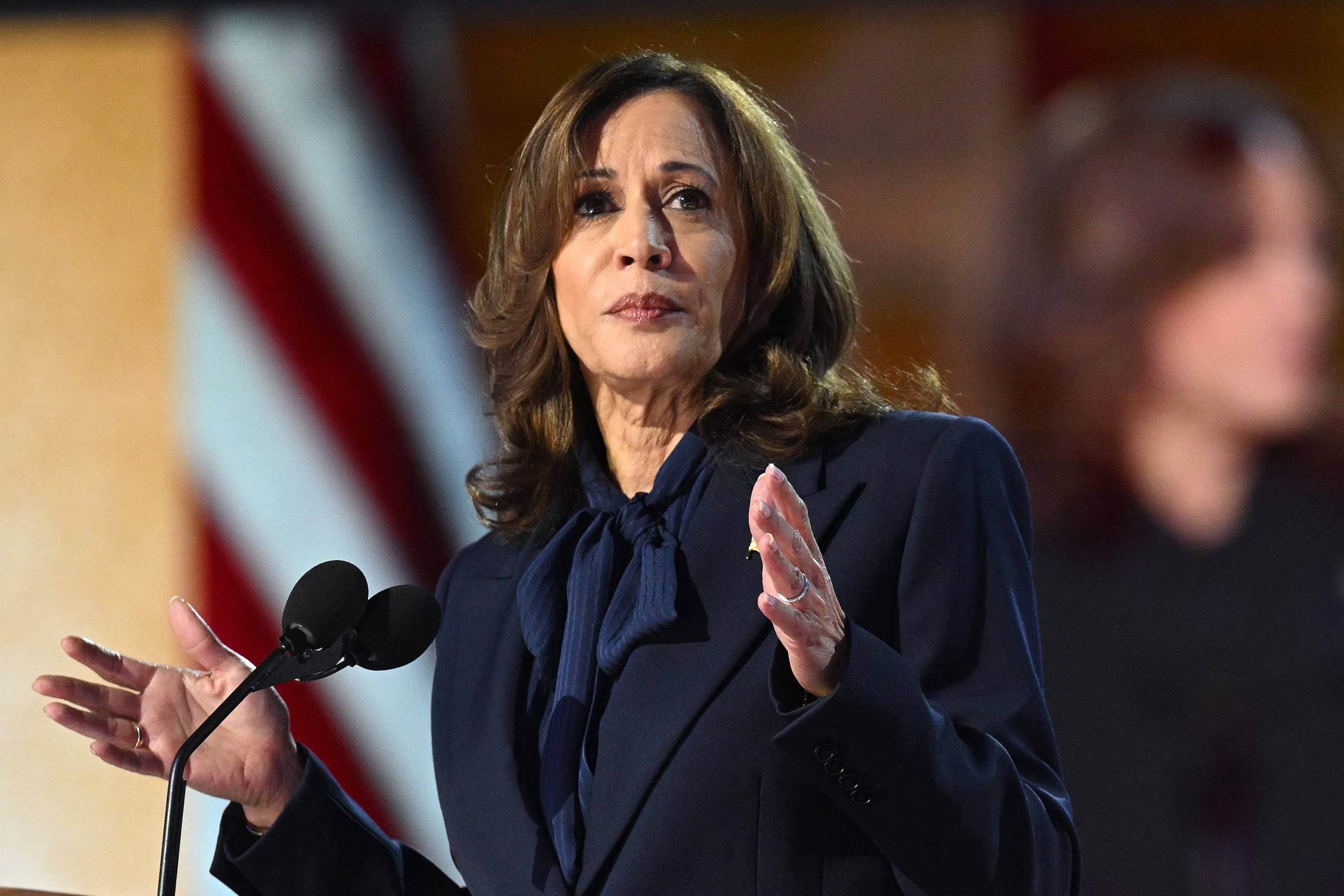 kamala harris 1 gty dp 24082917