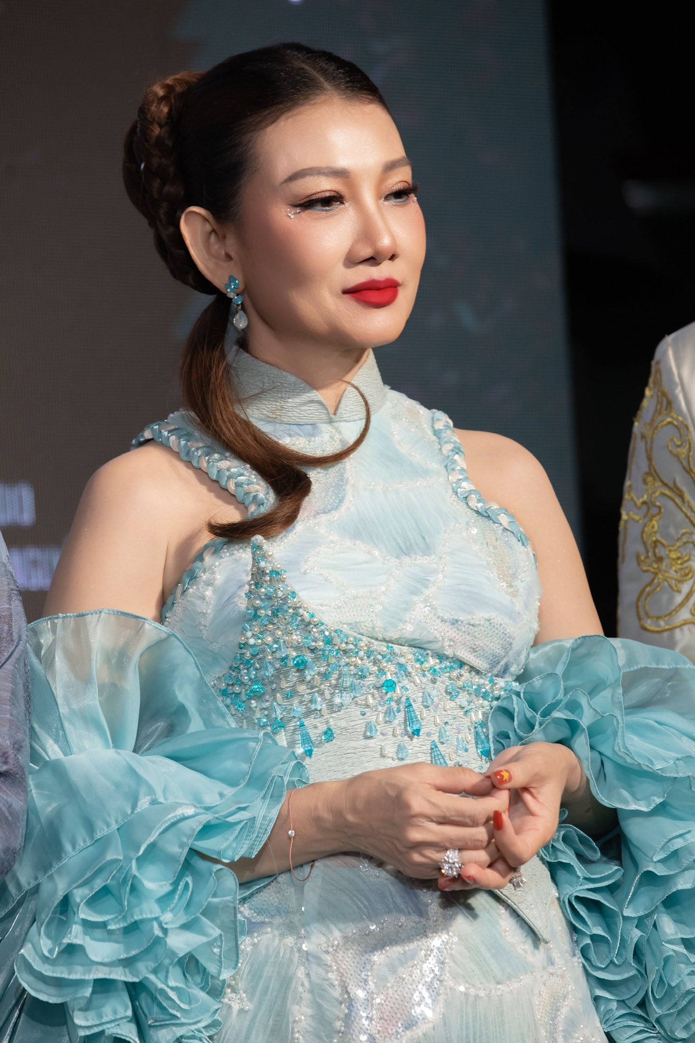 492940988100746838292104703960244646984080641n