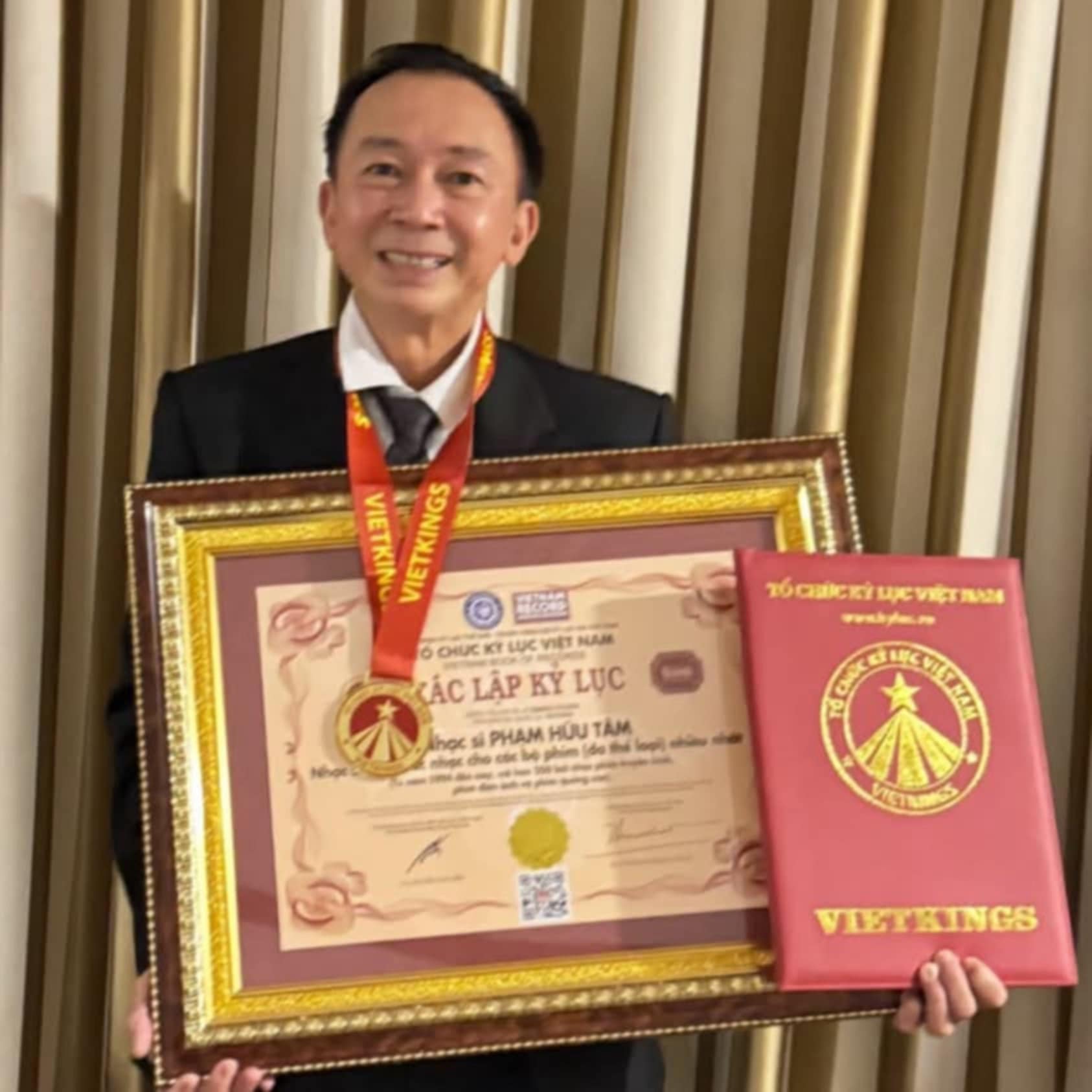 9a5b1b95 9d8d 45c8 b1b3 2b3d6019eae5