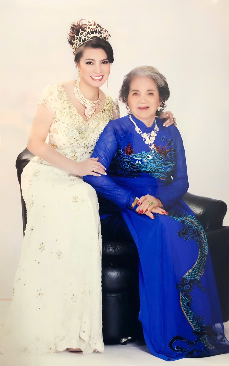 z609807124494412cc063a3e7a95c97b57b7f16b64cd45