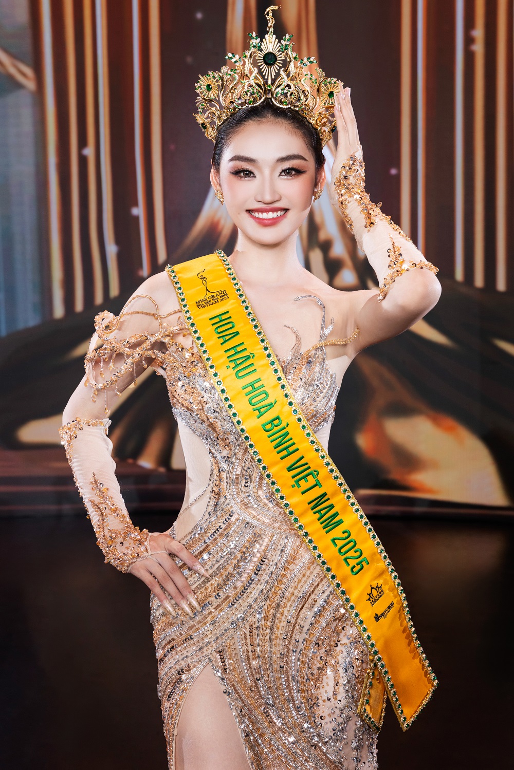 0156miss grand vn 2025 foto kiengcan