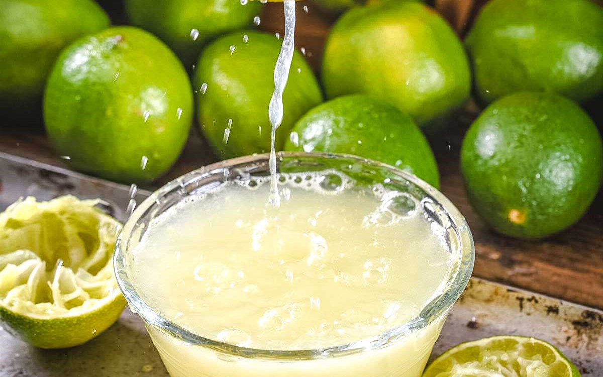 uong nuoc cot chanh thai doc 1760336041256233410251 278 0 1028 1200 crop 1760336321488101614512