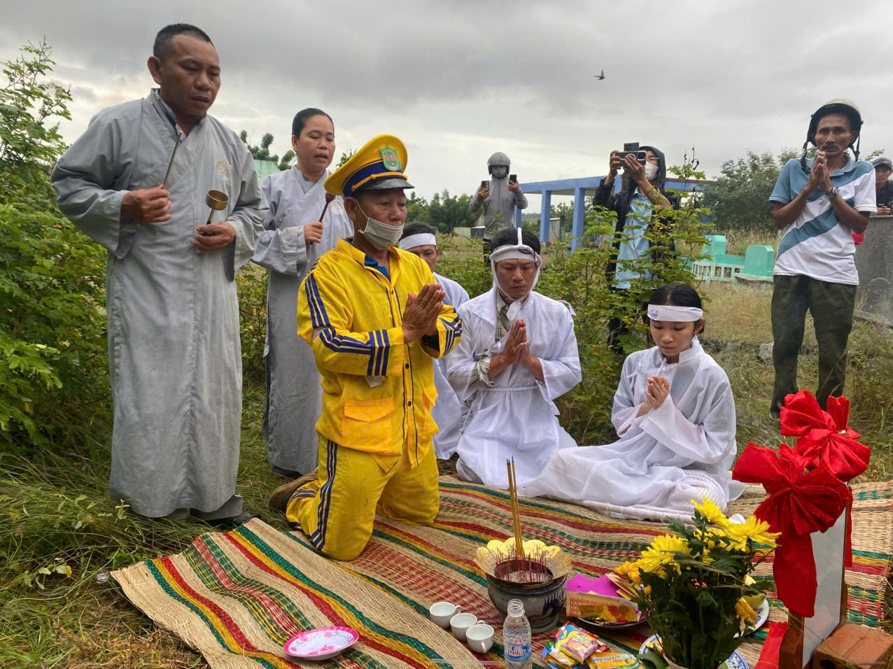 z731284433682362d8b4e2294054970dd7ed5cecf39ed3