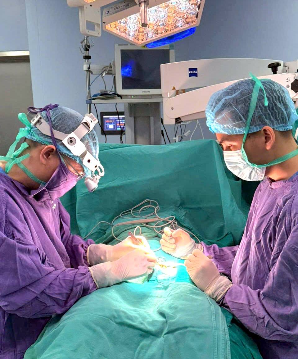 61514530013975780188274018694714122117925430n