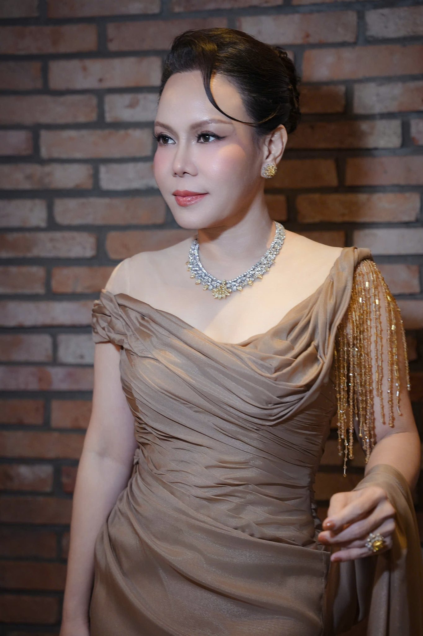 5651441321383687173116239905606517893807823n