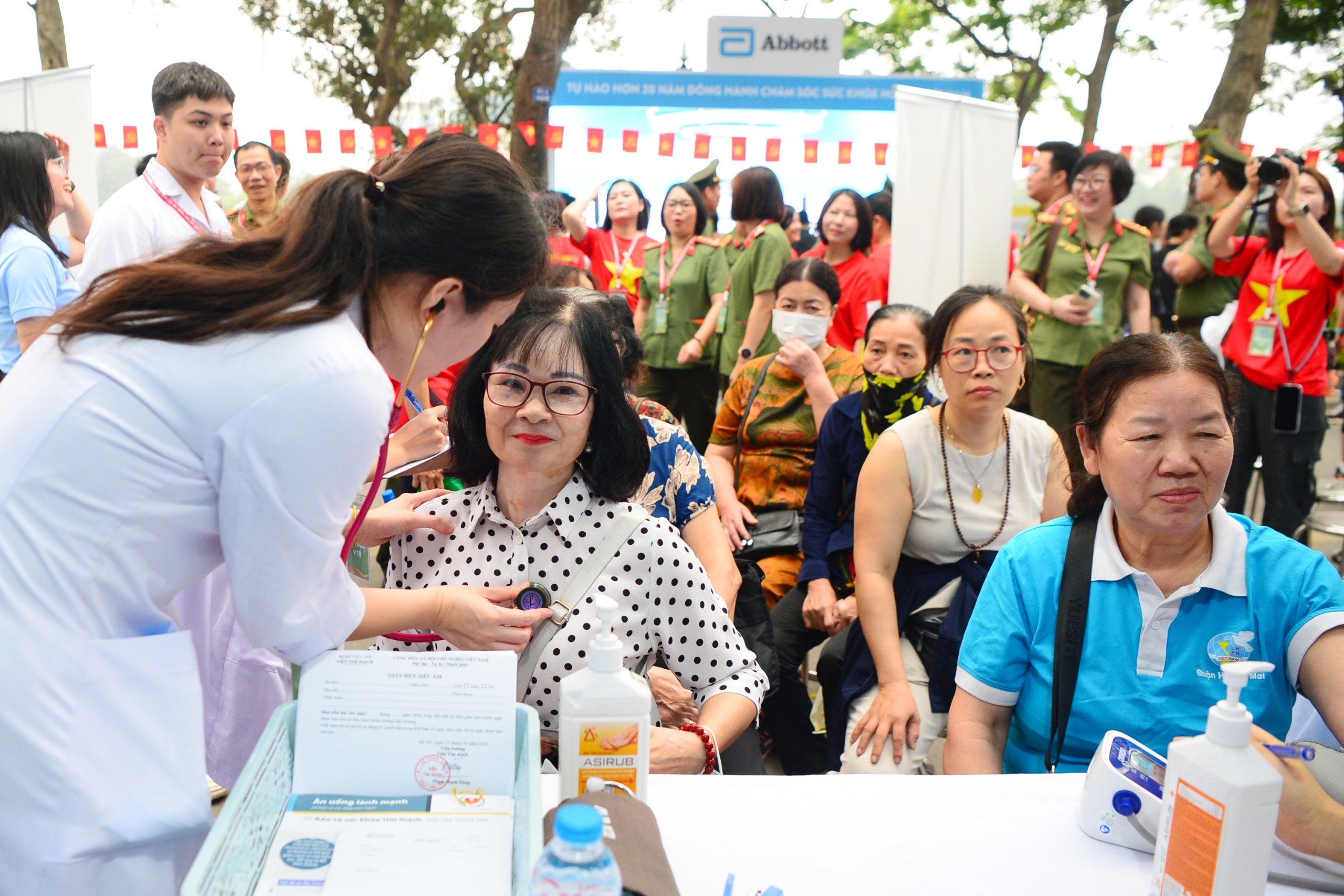 b43ad90cd5d3d2f74561c55b7b01d10f