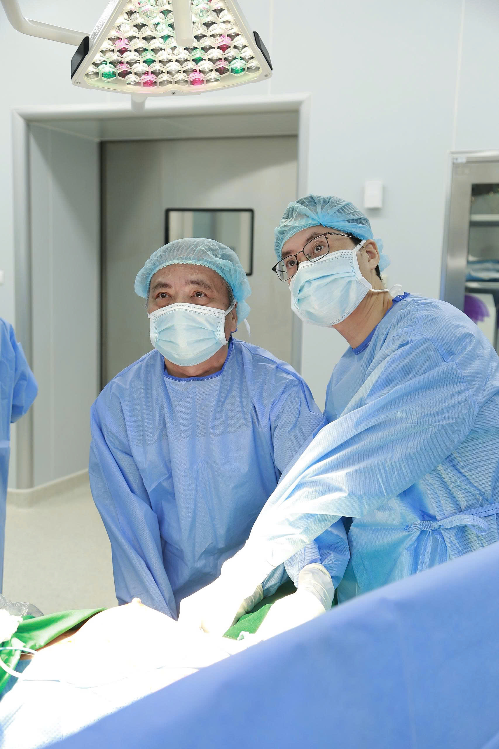 gen h z769615065151789d4be816cd2f31946b75fc20de76566