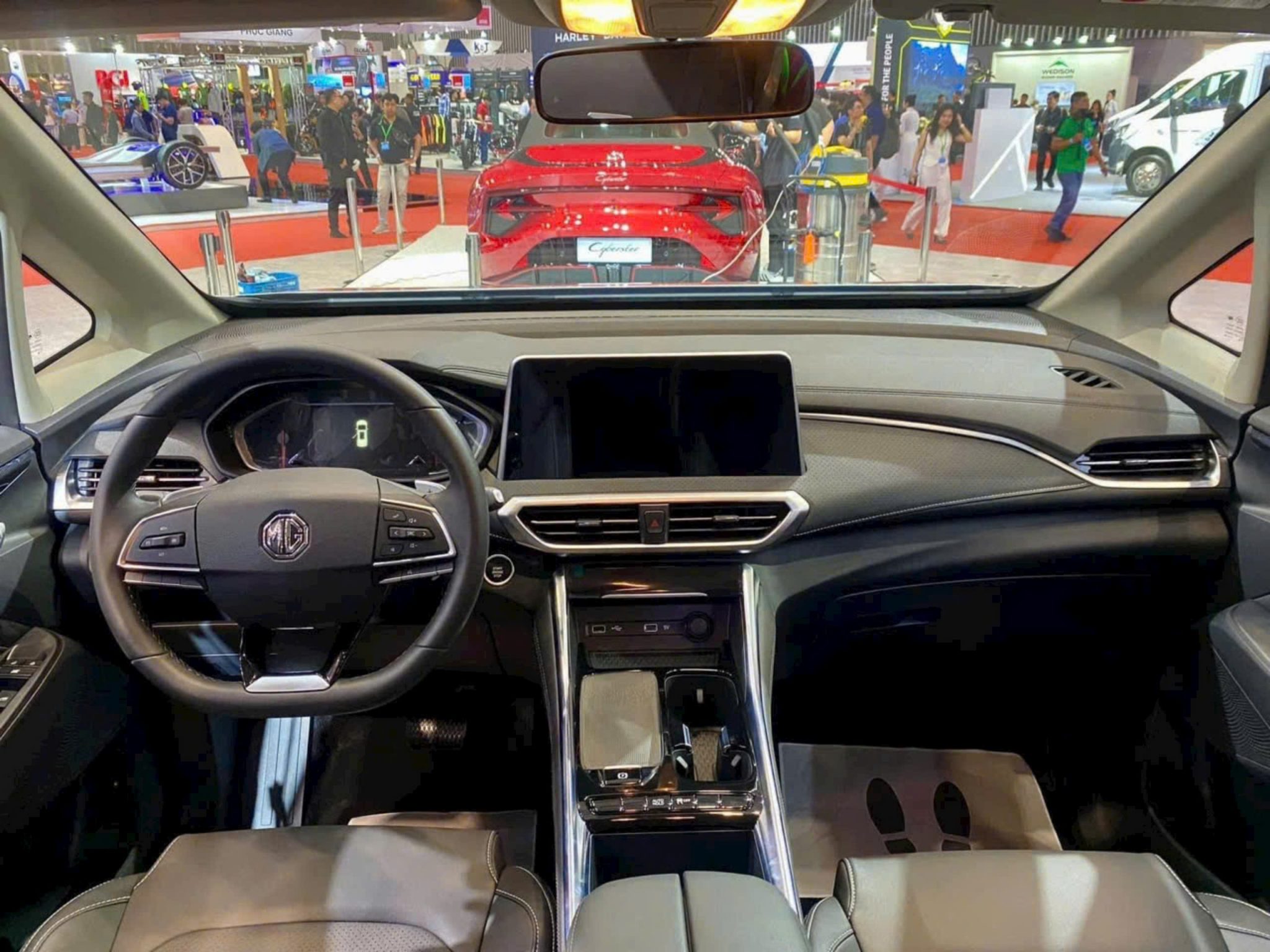 z5961581117012049ce8526b5a47ac586409fc8b0b9ef6 2048x1536