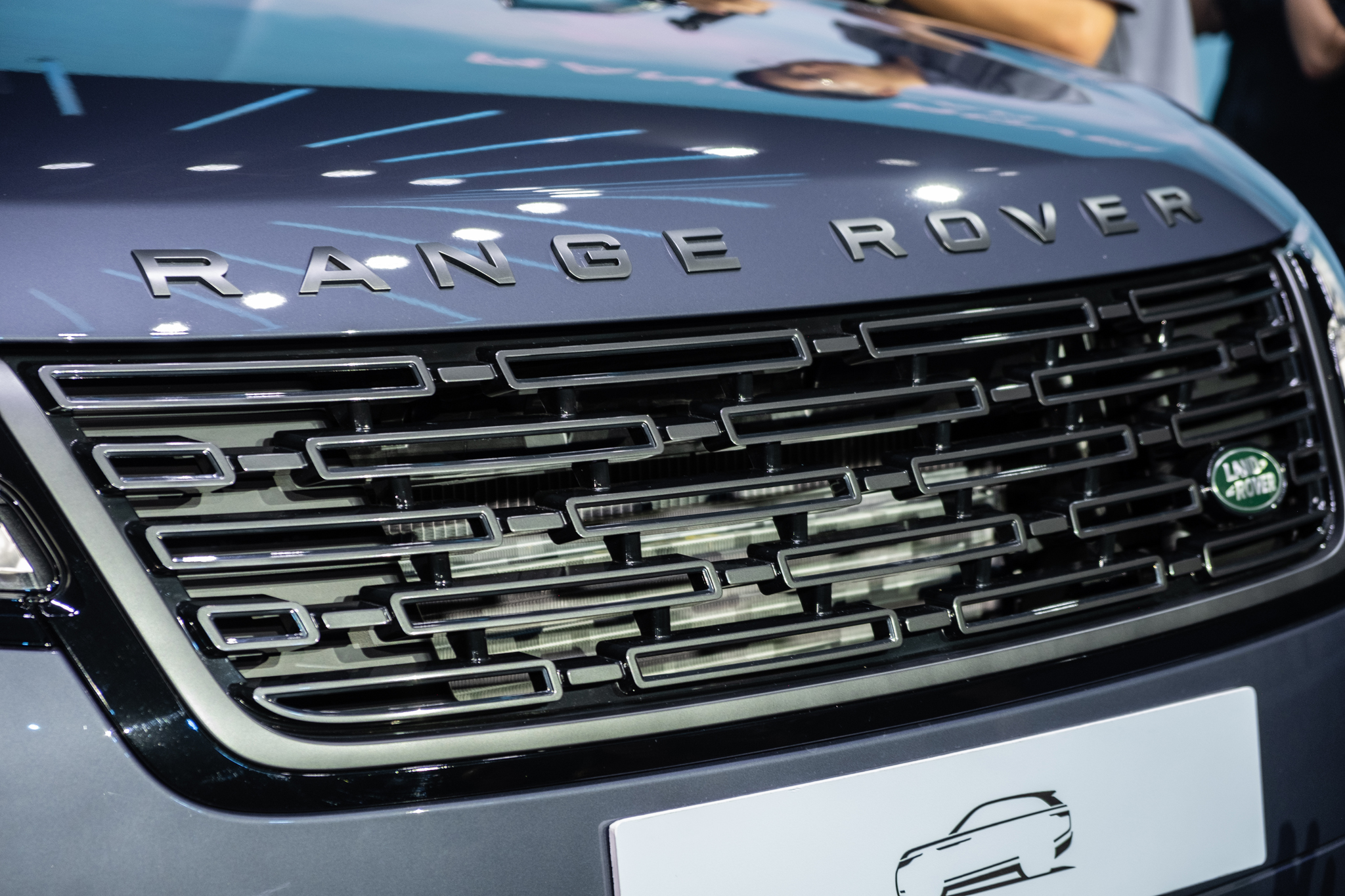 range rover velar 2025 11