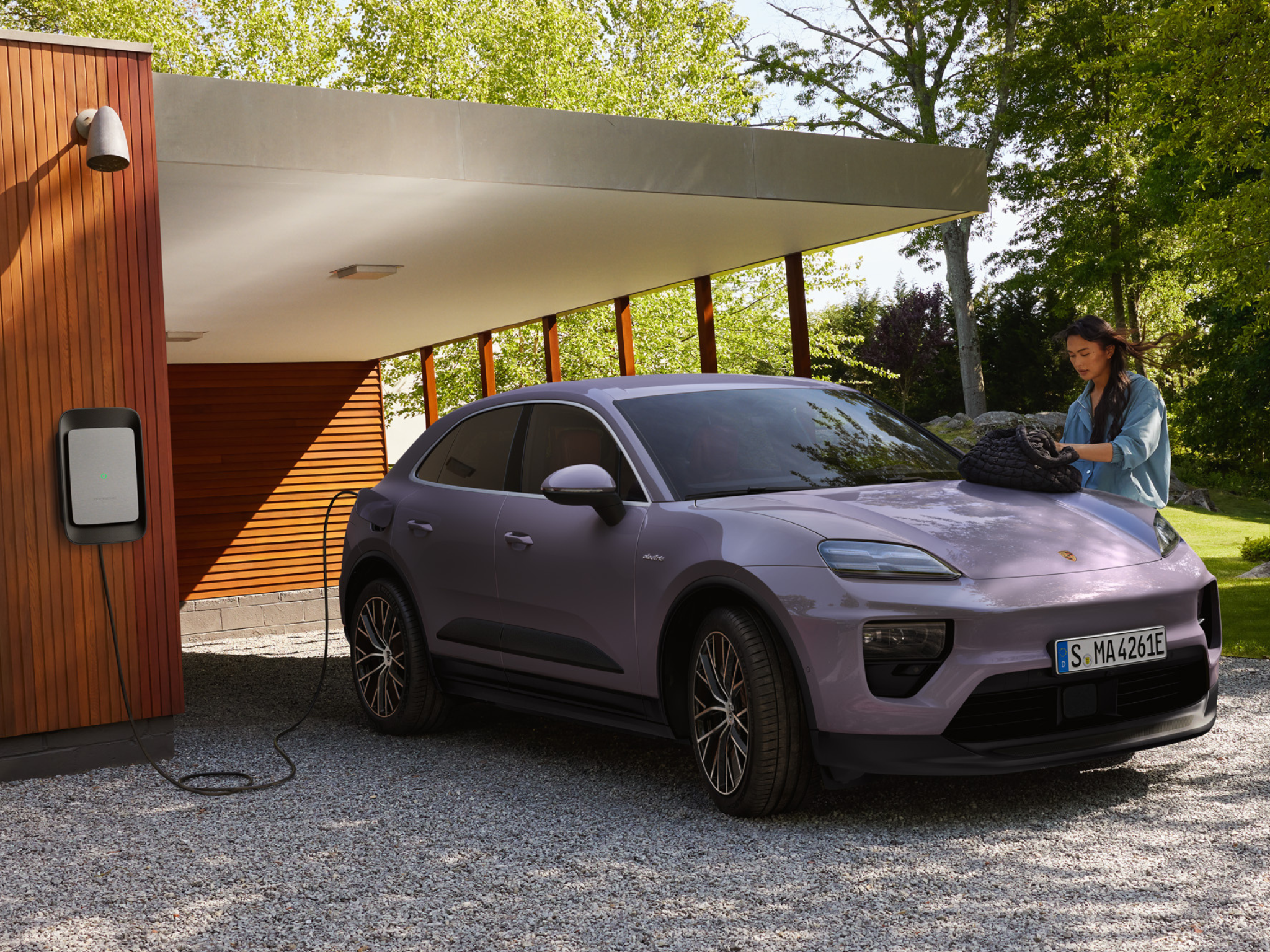 macan ev 4