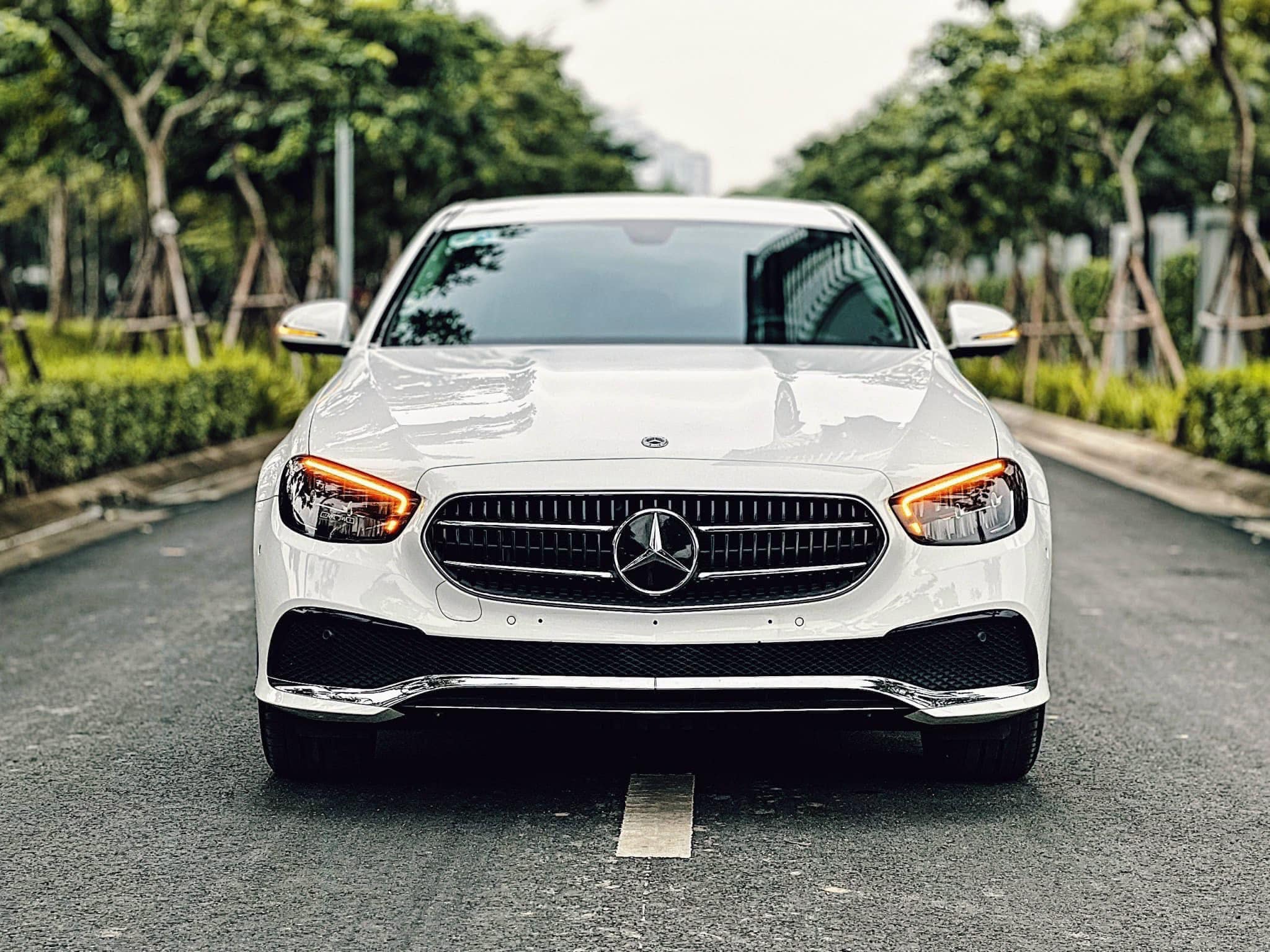 mercedes benz e class 4