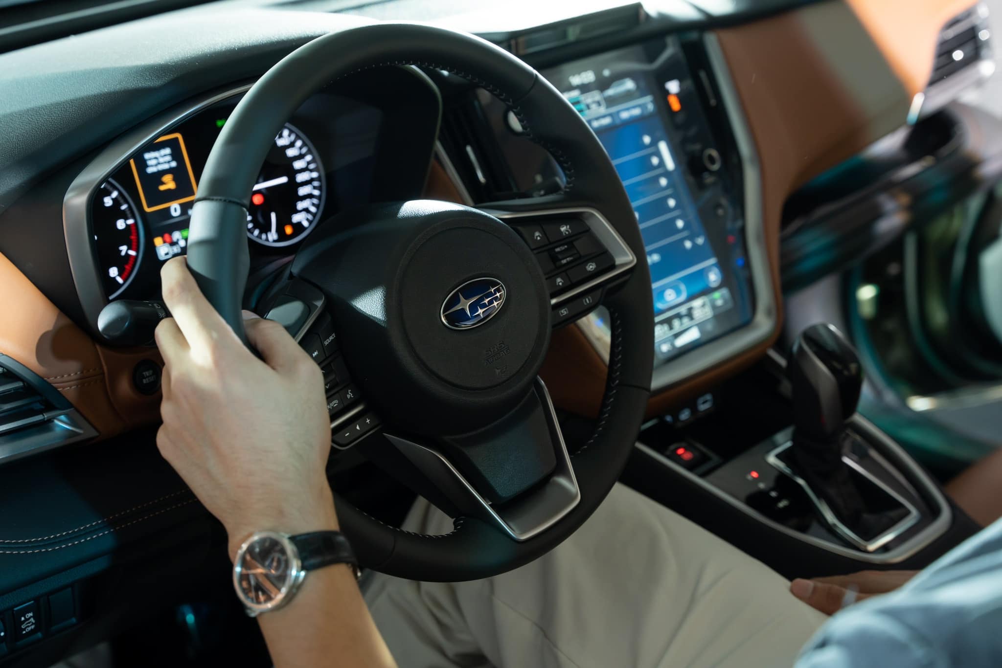 subaru outback 25i t eyesight 6